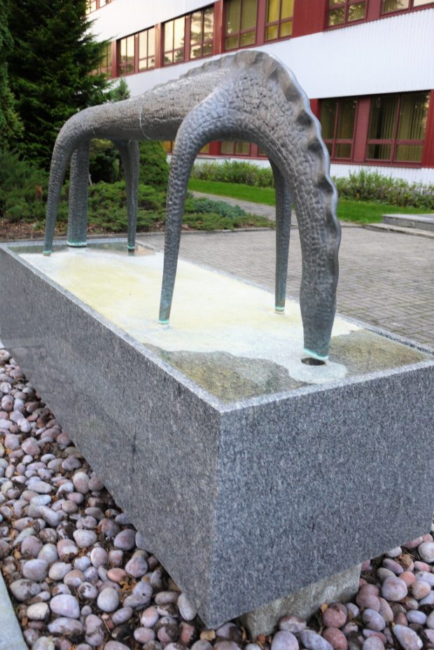 Fountain Horse